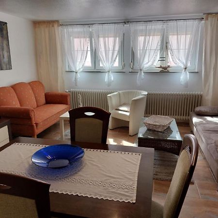 Ferienwohnung Mit Eigenem Garten In شورتنز المظهر الخارجي الصورة