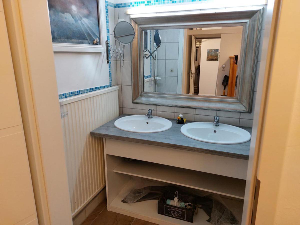 Ferienwohnung Mit Eigenem Garten In شورتنز المظهر الخارجي الصورة